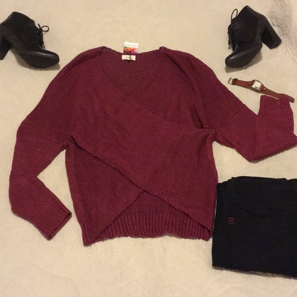 "Cinnamon Twist" Criss Cross sweater - Picture 2 of 7